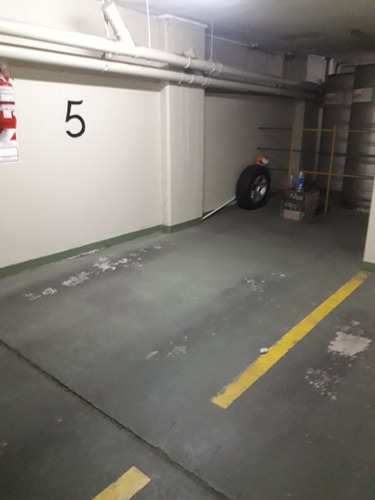 Imagen 4 de 7 de Cochera En Venta En Lanus Oeste