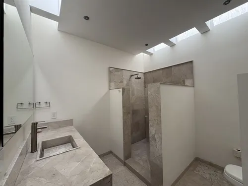 Exclusiva Casa En Renta En El Campanario