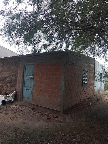 Casa En Pinto Con Gran Terreno - Venta Dueño Directo