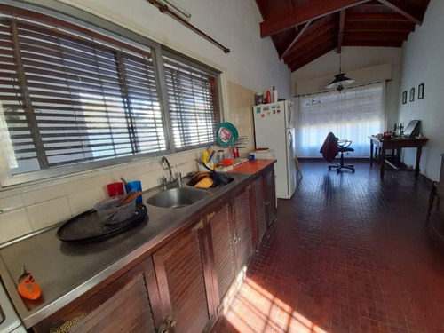 Imagen 10 de 11 de Casa En Venta En Castelar Norte