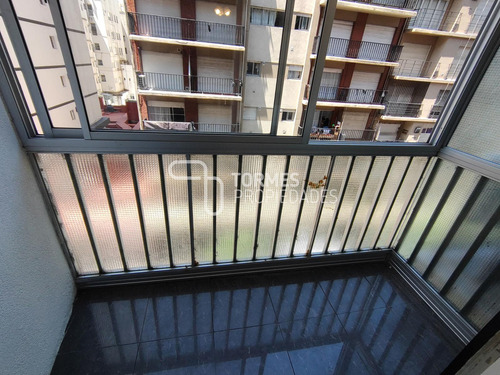Departamento En Venta En Pleno Centro De Mar Del Plata 2 Ambientes A La Calle