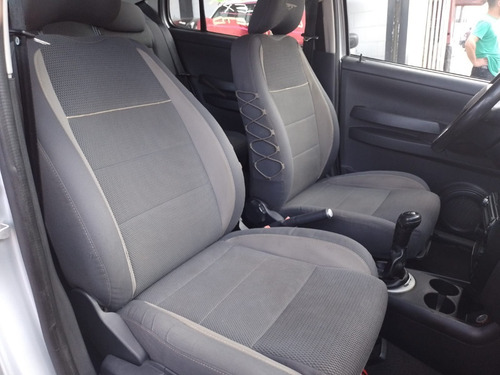 Imagem 12 de 15 de Volkswagen Crossfox 1.6 Total Flex 2007 / 2008