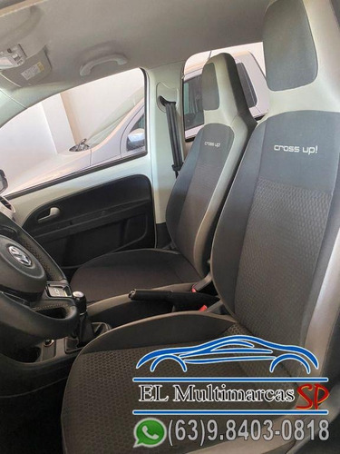 Imagem 8 de 10 de Volkswagen Up! Cross 1.0 T. Flex 12v 5p