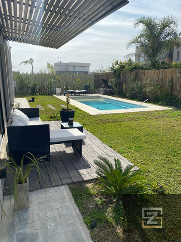 Venta Casa 3 Dormitorios Lagos De Canning Con Cochera