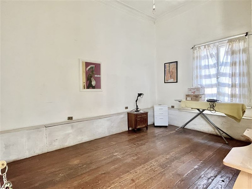 Casa En Venta De 6 Dorm. En Valparaíso