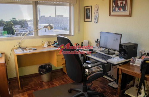 Imagen 9 de 12 de Venta De Apartamento De Dos Dormitorios En Maldonado