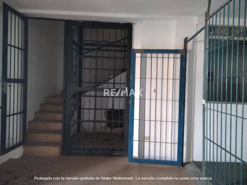 Imagen 4 de 14 de 166725 Am* Alquiler Edificio Comercial San Blas
