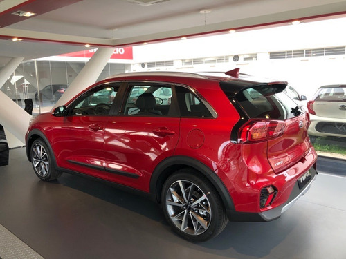 Kia Niro Hybrid Plus 2020 0km