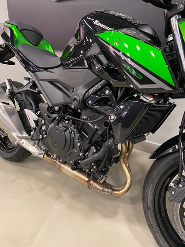 Imagem 5 de 8 de Z400 Verde 2022 - A Melhor Condição Para Você