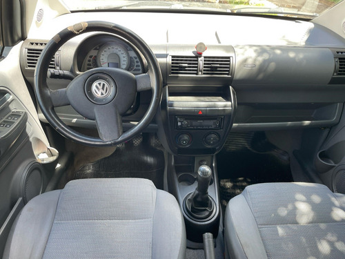 Volkswagen Fox 1.6 MI PLUS 8V FLEX 4P MANUAL