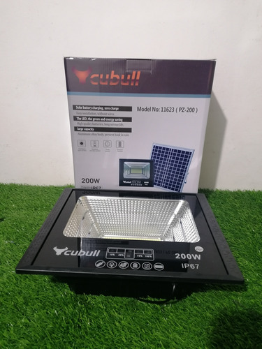 Reflector Lampara Solar 200 Watts Con Panel Solar 