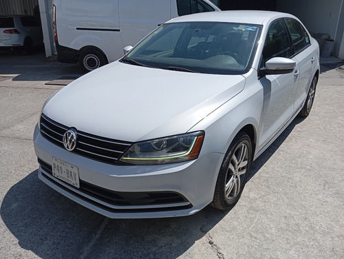 Volkswagen Jetta 2.5 Trendline Tiptronic At