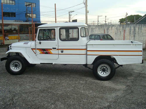 Toyota Bandeirante 3.7 Cab. Dupla 2p