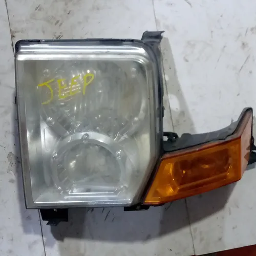 Faro Delantero Jeep Commander (Usado)