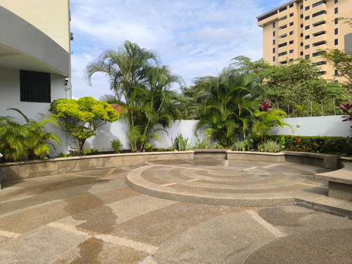 En Venta Apartamento Tipo Estudio En Mañongo Res. Bello Campo. Minerva K