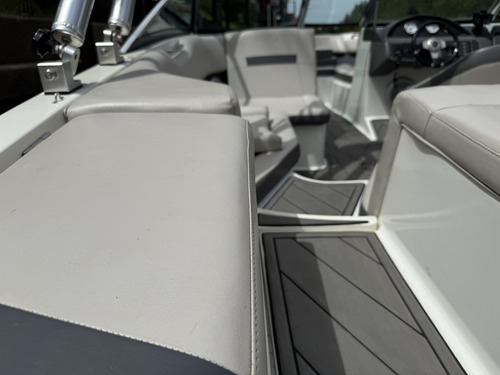 Lancha Open Quest 210 Sl Con Volvo 225 Hp Dp Año 2015 Torre