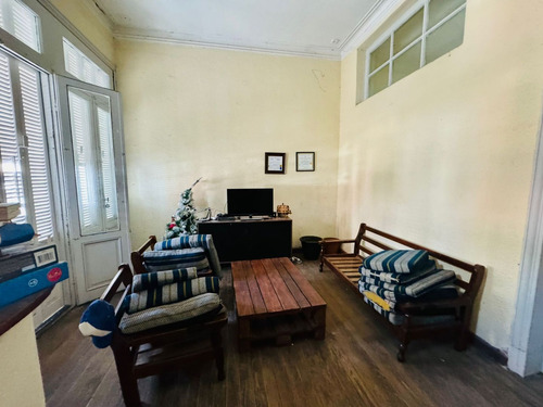 Casa En Venta De 7 Dormitorios O Mas En Centro (ref: Vld-4629)