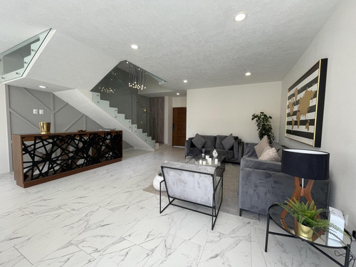 Residencia Nueva En Venta En Metepec A 30 Minutos De Cdmx