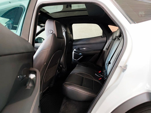 Jaguar E-Pace 2.0 16V P300 R-DYNAMIC SE AWD