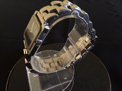 Relógio De Pulso Feminino Gucci Swiss
