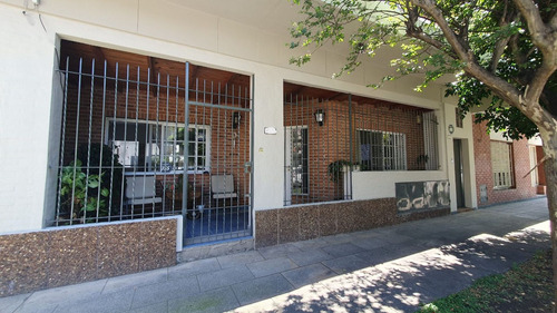 Venta De Hermosa Casa En Ciudadela - Luminosa 