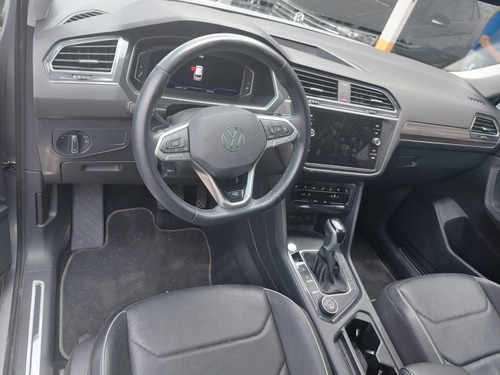 Volkswagen Tiguan 2.0 Tsi R-Line Dsg7