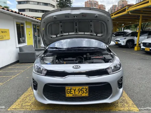Kia Rio 1.4 Vibrant At 2020