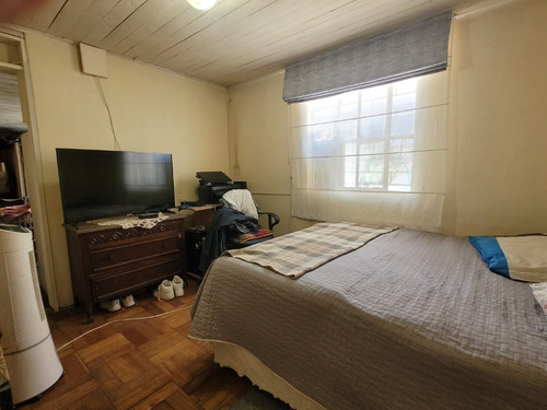 Imagen 8 de 17 de Casa Con Amplio Terreno En Sector Residencial De Maipú