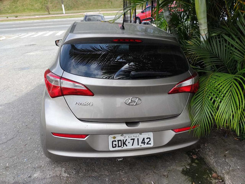 Imagem 5 de 8 de Hyundai Hb20 1.0 Comfort Style (flex)