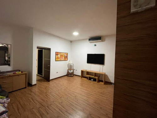 Imagen 16 de 30 de Yosmar & Fernando Vende Apartamento En El Parral Res Castellana , Valencia, Carabobo