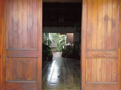 Casa Hasta 16 Personas Aceptan Tarjetas De Débito Y Crédito