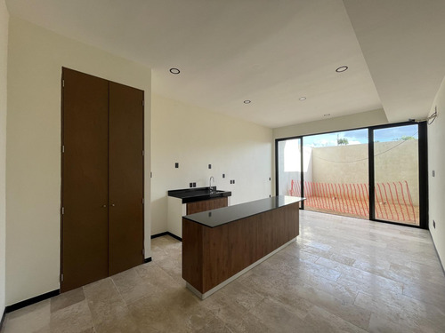 Departamento En Venta Merida, Sta Gertrudis Copo, Mod. B, Con Balcon, Entrega Inmediata.