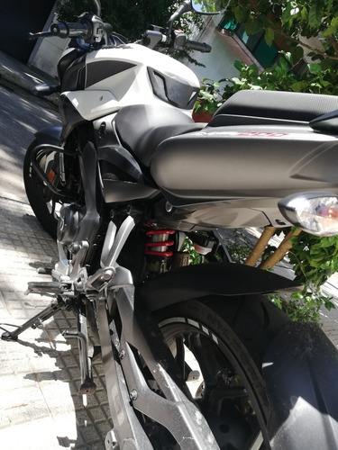Bajaj Rouser Ns200