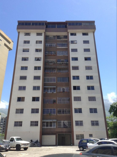 Apartamento En Venta En La Urbina Con Garaje