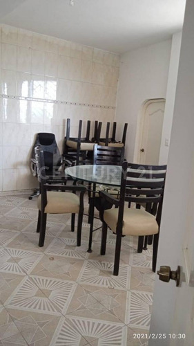 Imagen 6 de 15 de Casa En Venta