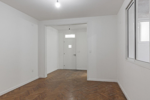 Venta Apartamento 2 Dormitorios Con Balcón - Ciudad Vieja