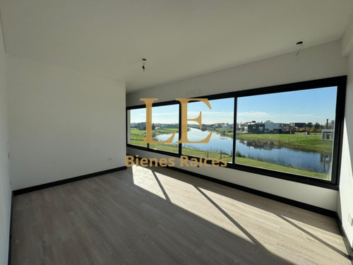 Venta Casa A La Venta En El Naudir A La Laguna