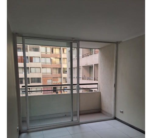 Angamos / Marin, Tipo Mariposa, 2 Dorm, 2 B, Bod, Impecable.