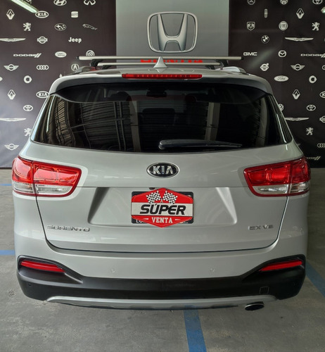 Imagen 6 de 15 de Kia Sorento 2017 3.3 V6 Ex Pack Piel 7 Pasajeros At
