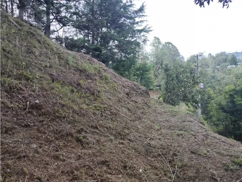 Lote En Guarne Vereda La Clarita Cerca De La Vía Principal