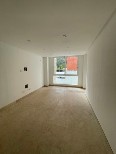 Imagen 10 de 14 de En Venta Pb 318m2 En Lomas De La Alameda