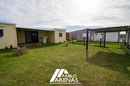Casa En Venta,2 Dormitorios, Playa Los Pinos #2456