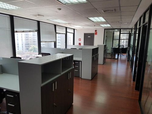 Hermosa Oficina En Venta En La Urbina Con Vigilancia