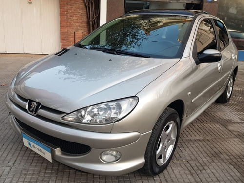 Imagen 7 de 15 de Peugeot 206 2007 1.6 Xt Premium