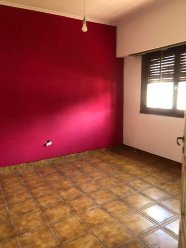 Imagen 1 de 19 de Venta Ph / Chalet 3 Ambientes A La Calle Con Garaje