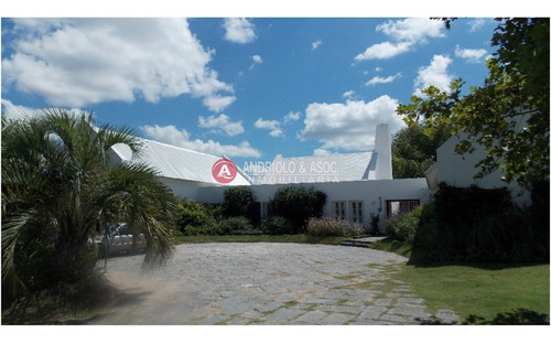 Espectacular Casa En El Golf - Ref: 6524