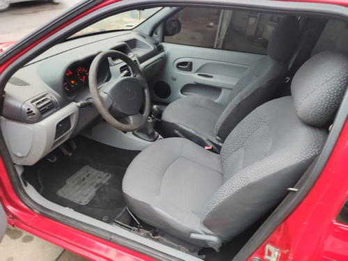 Imagem 8 de 15 de Renault Clio 2011 1.0 16v Campus Hi-flex 3p