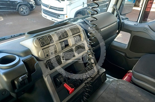 Imagem 23 de 23 de Iveco Stralis 360 Automático - 4x2 -17/18 - Rod. Seminovos.