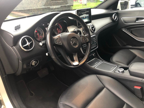 Mercedez-benz Cla 180. 1,6 Turbo.