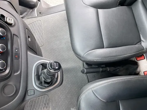 Renault Trafic 1.6 Mt Diesel 2021
